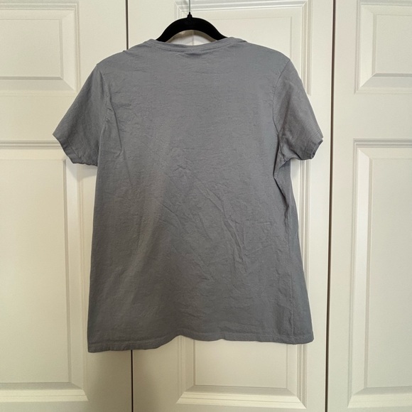 NWOT Port and Company Gray Bulldog Graphic Tee - Picture 2 of 5